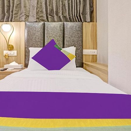 فندق Treebo Premium Widlor Boutique مومباي المظهر الخارجي الصورة